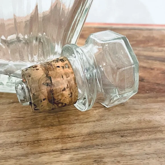 Antique Liquor Bottle - Picture 4 of 10